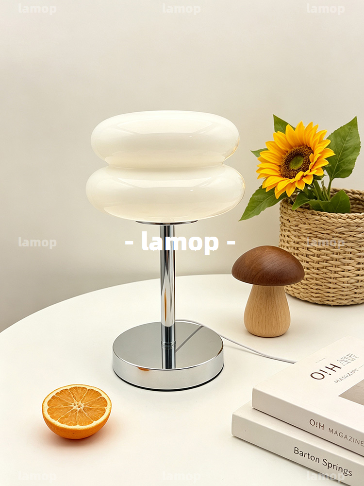 バウハウス クリームグローブ テーブルランプ ミッドセンチュ - Room Lighting Bedroom Decor のレビューと価格